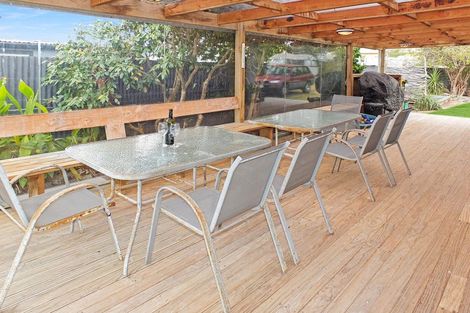 Photo of property in 4 Andresen Street, Foxton Beach, Foxton, 4815