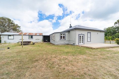 Photo of property in 13 Karaka Street, Tokomaru, Palmerston North, 4474