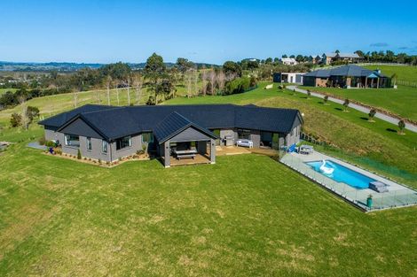 Photo of property in 64 Lakeview Lane, Mangawhai, 0573