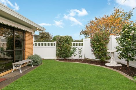 Photo of property in 3/61 Amaru Road, One Tree Hill, Auckland, 1061