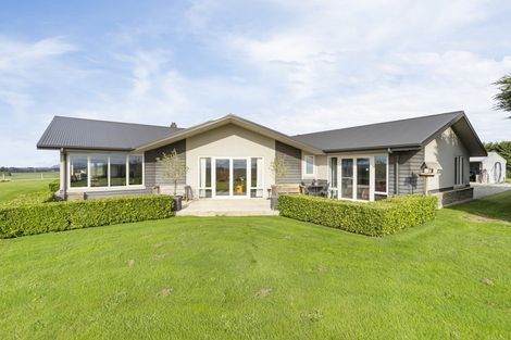 Photo of property in 203 Nine Mile Road, Riversdale, 9776