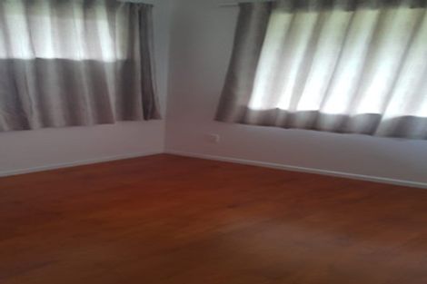 Photo of property in 9 Hatherlow Street, Glenfield, Auckland, 0629