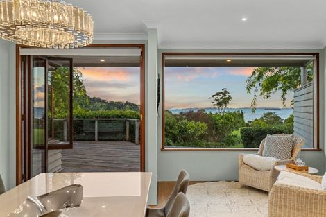 Photo of property in 247 Broomfields Road, Whitford, Howick, 2571