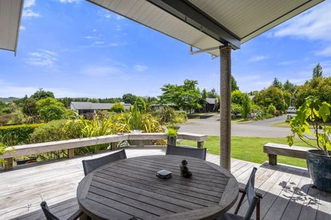Photo of property in 1 Seagers Close, Kinloch, Taupo, 3377