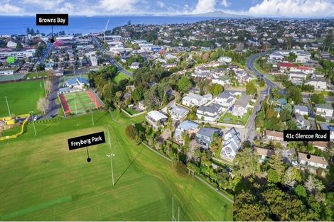 Photo of property in 3/41 Glencoe Road, Browns Bay, Auckland, 0630