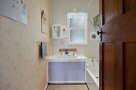 Photo of property in 4 Kerry Lane, Hawera, 4673