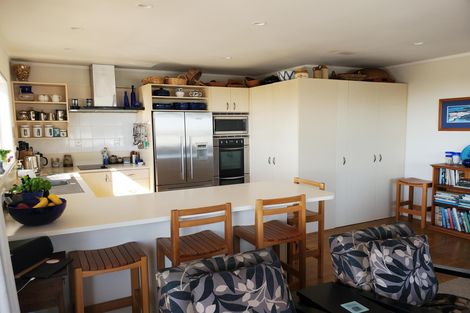 Photo of property in 10 Wallnutt Avenue, Waihi Beach, 3611