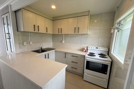 Photo of property in 21/32 Blockhouse Bay Road, Avondale, Auckland, 1026