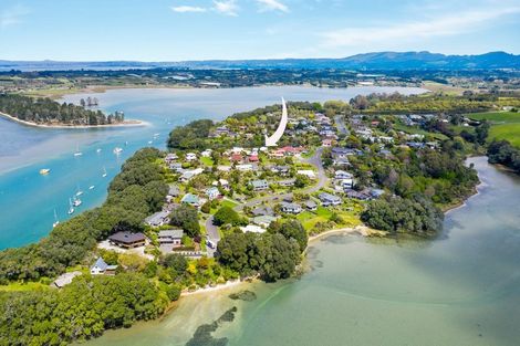 Photo of property in 301 Tanners Point Road, Tanners Point, Katikati, 3177