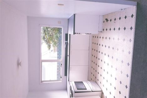 Photo of property in 2/34 Barneys Farm Road, Clendon Park, Auckland, 2103