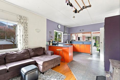 Photo of property in 34 Polson Street, Castlecliff, Whanganui, 4501