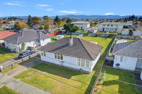 Photo of property in 15 Cameron Crescent, Masterton, 5810
