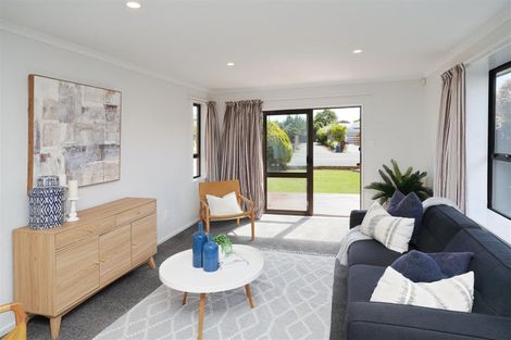Photo of property in 2/49 Cowes Street, Avondale, Christchurch, 8061