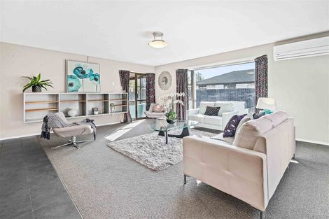 Photo of property in 14 Fernbrook Place, Mairehau, Christchurch, 8013