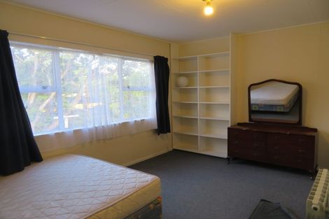 Photo of property in 6 Croft Grove, Moera, Lower Hutt, 5010