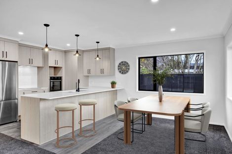 Photo of property in 30a Hunter Street, Hawera, 4610