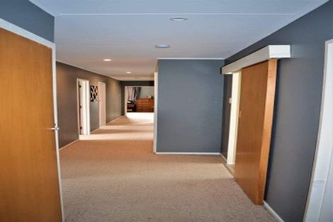 Photo of property in 37 Waterford Drive, Winton, 9720