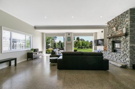 Photo of property in 370b Clarks Beach Road, Clarks Beach, Pukekohe, 2679