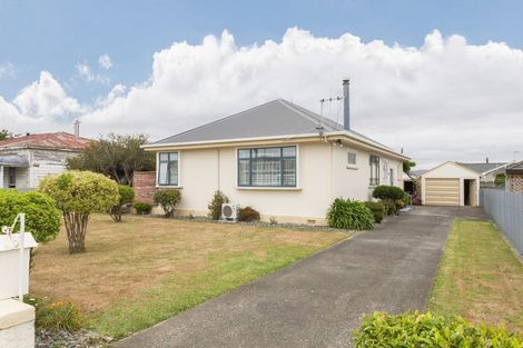 Photo of property in 26 Denmark Street, Dannevirke, 4930