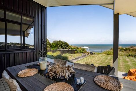 Photo of property in 288 Tai Road, Opunake, 4681