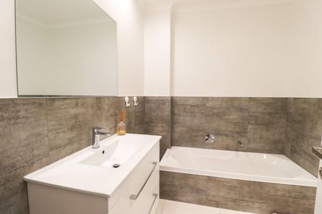 Photo of property in 87 Fitzroy Street, Terrace End, Palmerston North, 4410