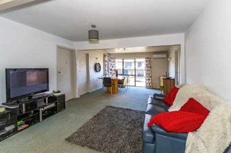 Photo of property in 10 Brixton Street, Islington, Christchurch, 8042