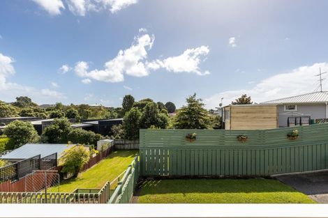 Photo of property in 6 Annandale Street, Lynmouth, New Plymouth, 4310