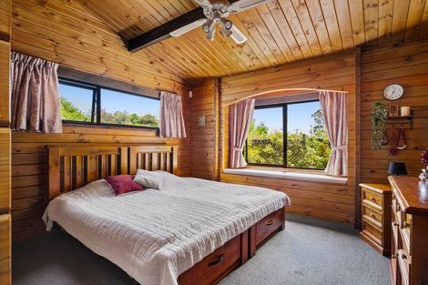 Photo of property in 29 Domain Road, Ormond, Gisborne, 4071