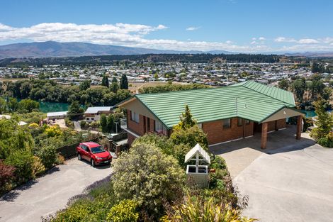 Photo of property in 10 View Road, Bridge Hill, Alexandra, 9320