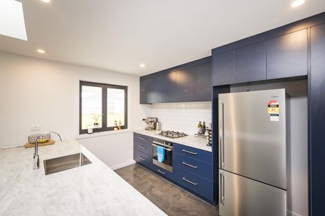 Photo of property in 3 Sardinia Grove, Fitzherbert, Palmerston North, 4410