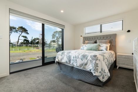 Photo of property in 10a Percy Road, Papamoa Beach, Papamoa, 3118