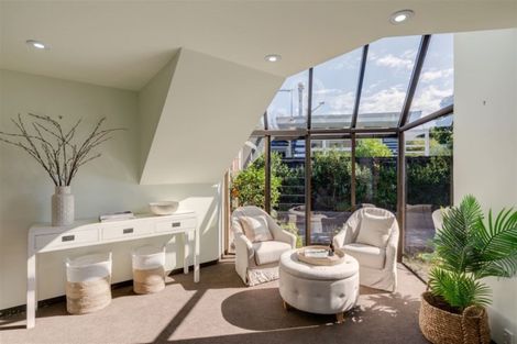 Photo of property in 2/145a Blighs Road, Strowan, Christchurch, 8052