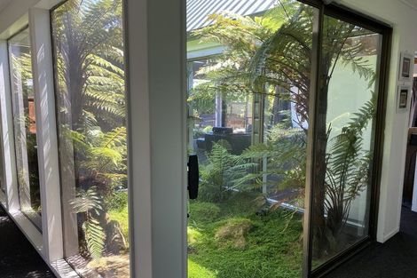 Photo of property in 9 Truscott Grove, Awapuni, Palmerston North, 4412