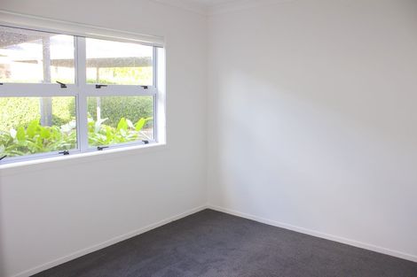 Photo of property in 2/133 Shakespeare Road, Milford, Auckland, 0620