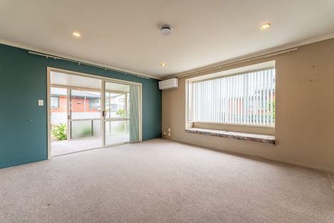 Photo of property in 2/125 North Street, Seaview, Timaru, 7910