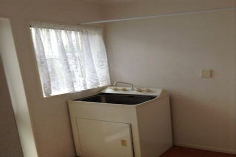 Photo of property in 1/47 Wiltshire Place, Somerville, Auckland, 2014