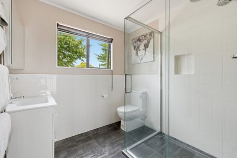 Photo of property in 12 Doneraille Place, Bethlehem, Tauranga, 3110