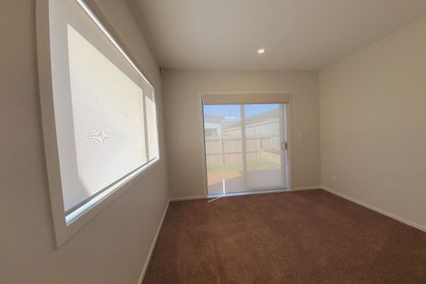 Photo of property in 12 Percheron Road, Pukekohe, 2120