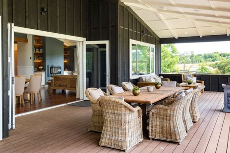 Photo of property in 54 Nilgiri Road, Poraiti, Napier, 4182