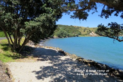 Photo of property in 40 Puriri Road, Te Kouma, Coromandel, 3581