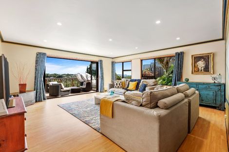 Photo of property in 24 Danbury Drive, Torbay, Auckland, 0630