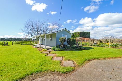 Photo of property in 298 State Highway 1, Bulls, 4894
