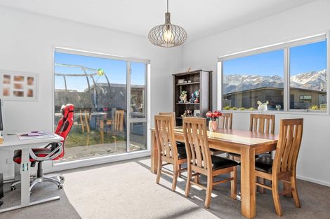 Photo of property in 16 Isthmus Place, Lake Hawea, Wanaka, 9382