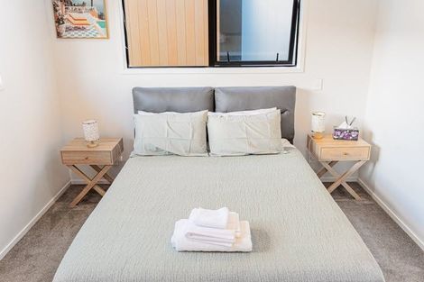 Photo of property in 3/97 Whites Line East, Waiwhetu, Lower Hutt, 5010