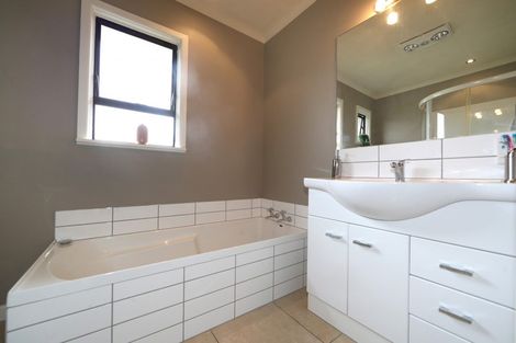 Photo of property in 11 Lodge Road, Maraenui, Napier, 4110