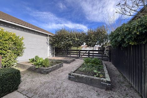 Photo of property in 12 Roosevelt Avenue, St Albans, Christchurch, 8014