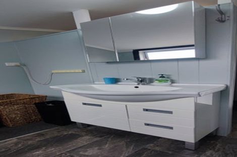 Photo of property in 17 Stopbank Road, Milford, Temuka, 7986