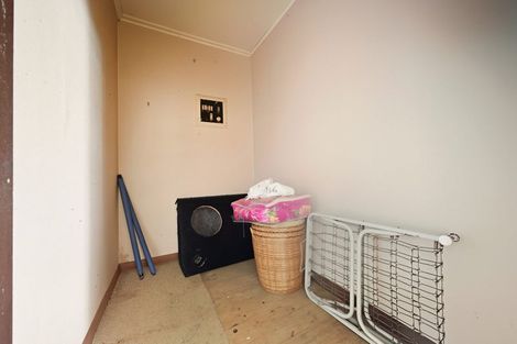Photo of property in 2 Forbes Road, Favona, Auckland, 2024