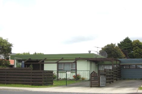 Photo of property in 1/10 Chichester Drive, Rosehill, Papakura, 2113