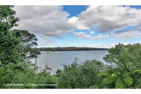 Photo of property in 24 Rangihina Road, Hobsonville, Auckland, 0616